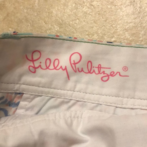 Lilly Pulitzer Shorts - Picture 2 of 3